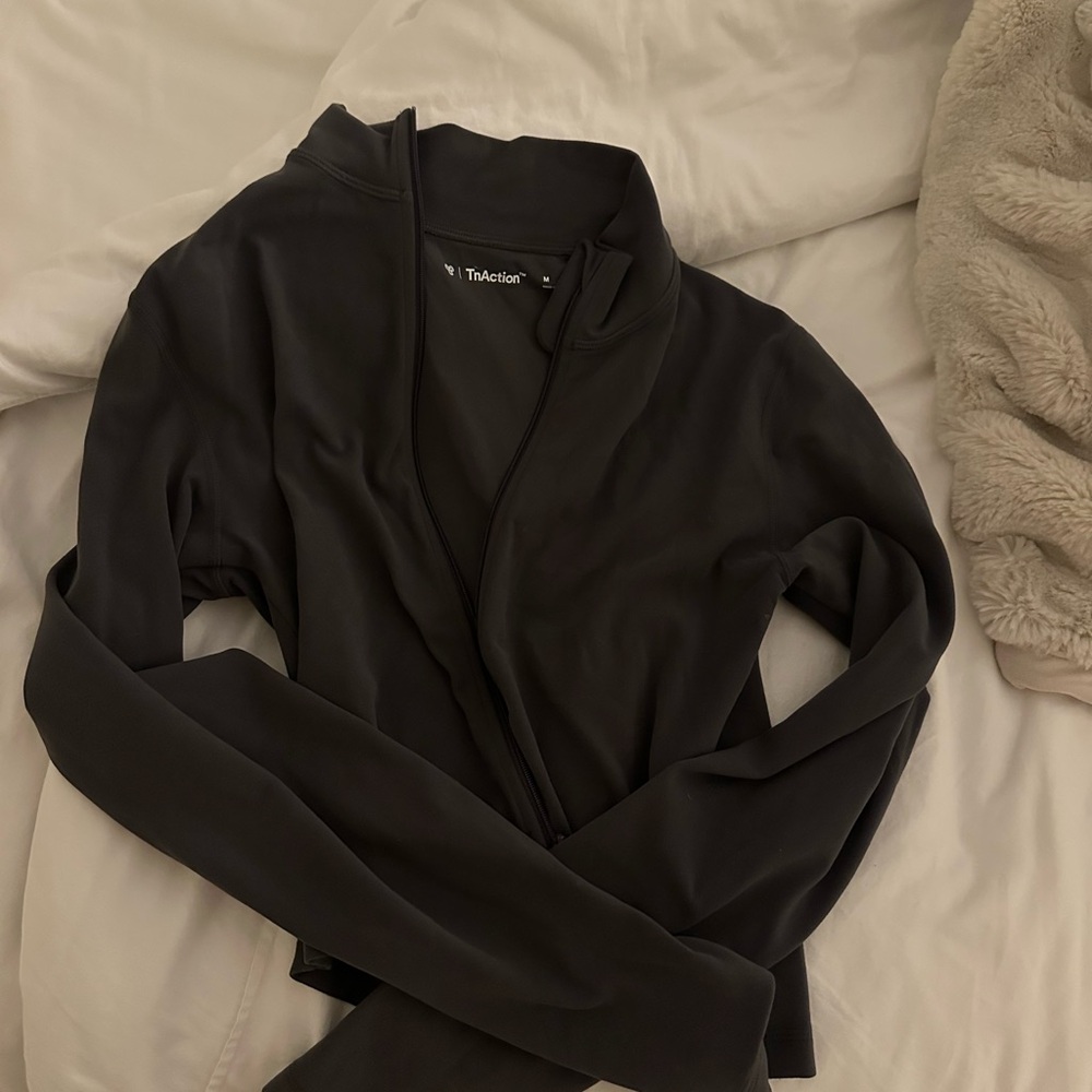 Aritzia TNA Gray Zip-Up Jacket